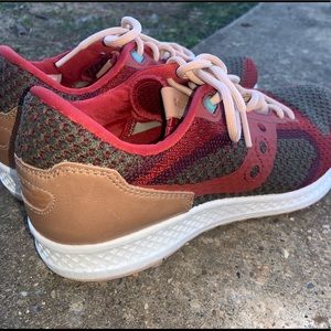 Saucony Sneakers size 8 Mens